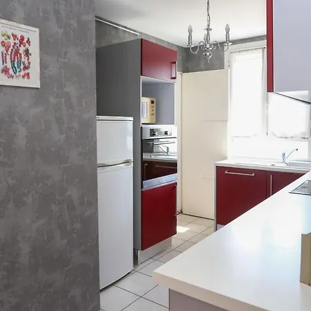 Bright 90m Close To The Sea Wifi Apartment *